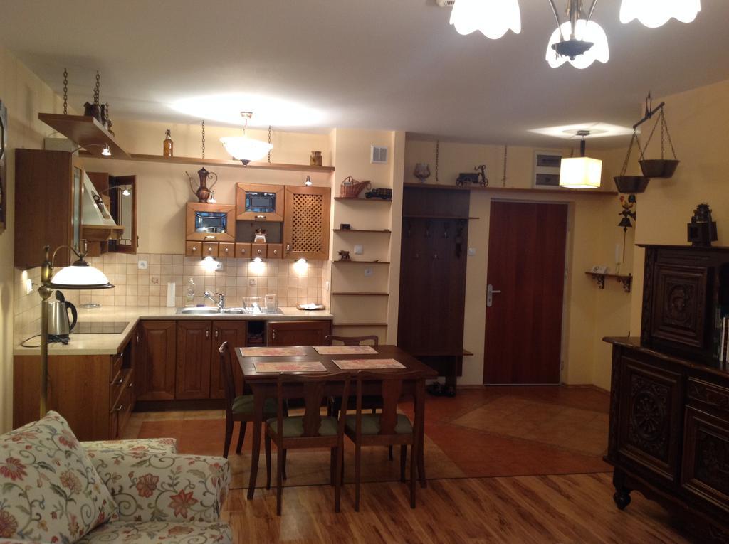 Apartament Stary Kazimierz - Apartamenty Pod Aniolem カジミエシュ・ドルニ エクステリア 写真